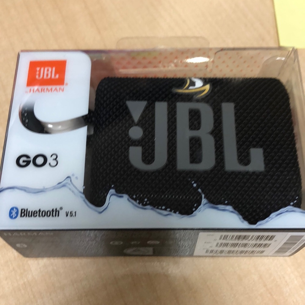 JBLGO3 Bluetooth speaker